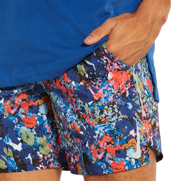 nike flex stride indigo force